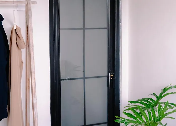 Lily House Kedungu Accommodatie bij particulieren *